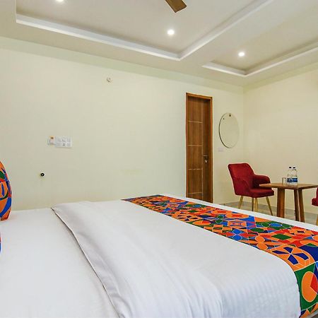 Fabhotel Meridian Inn Mohali Exteriér fotografie