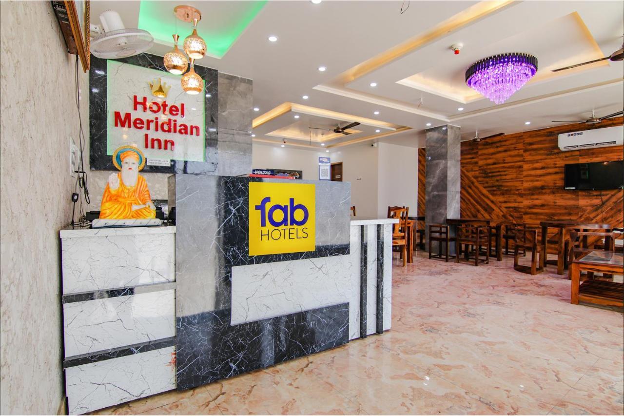 Fabhotel Meridian Inn Mohali Exteriér fotografie