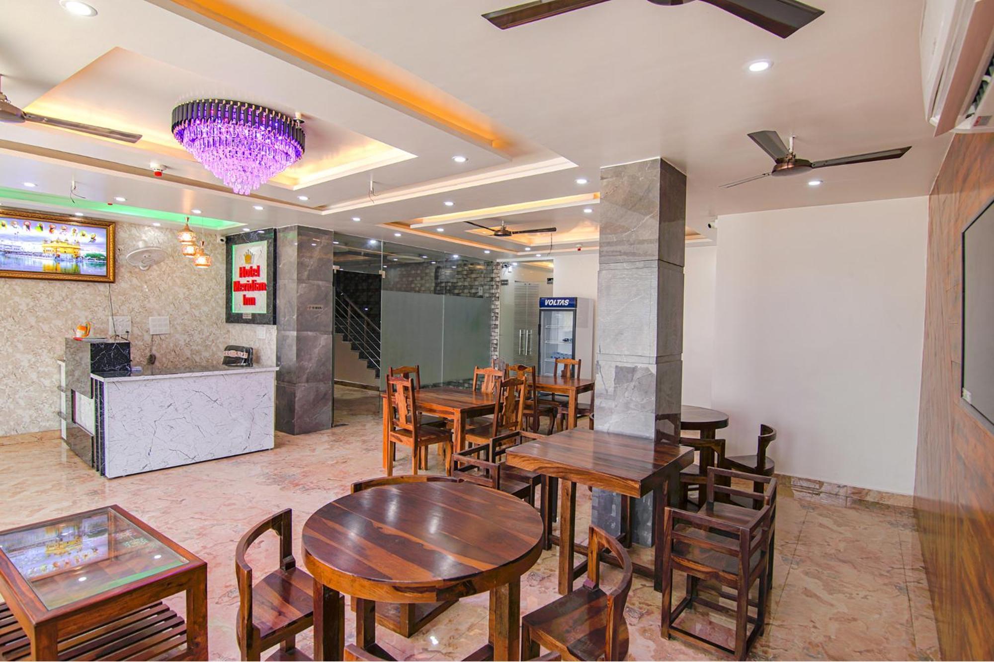 Fabhotel Meridian Inn Mohali Exteriér fotografie