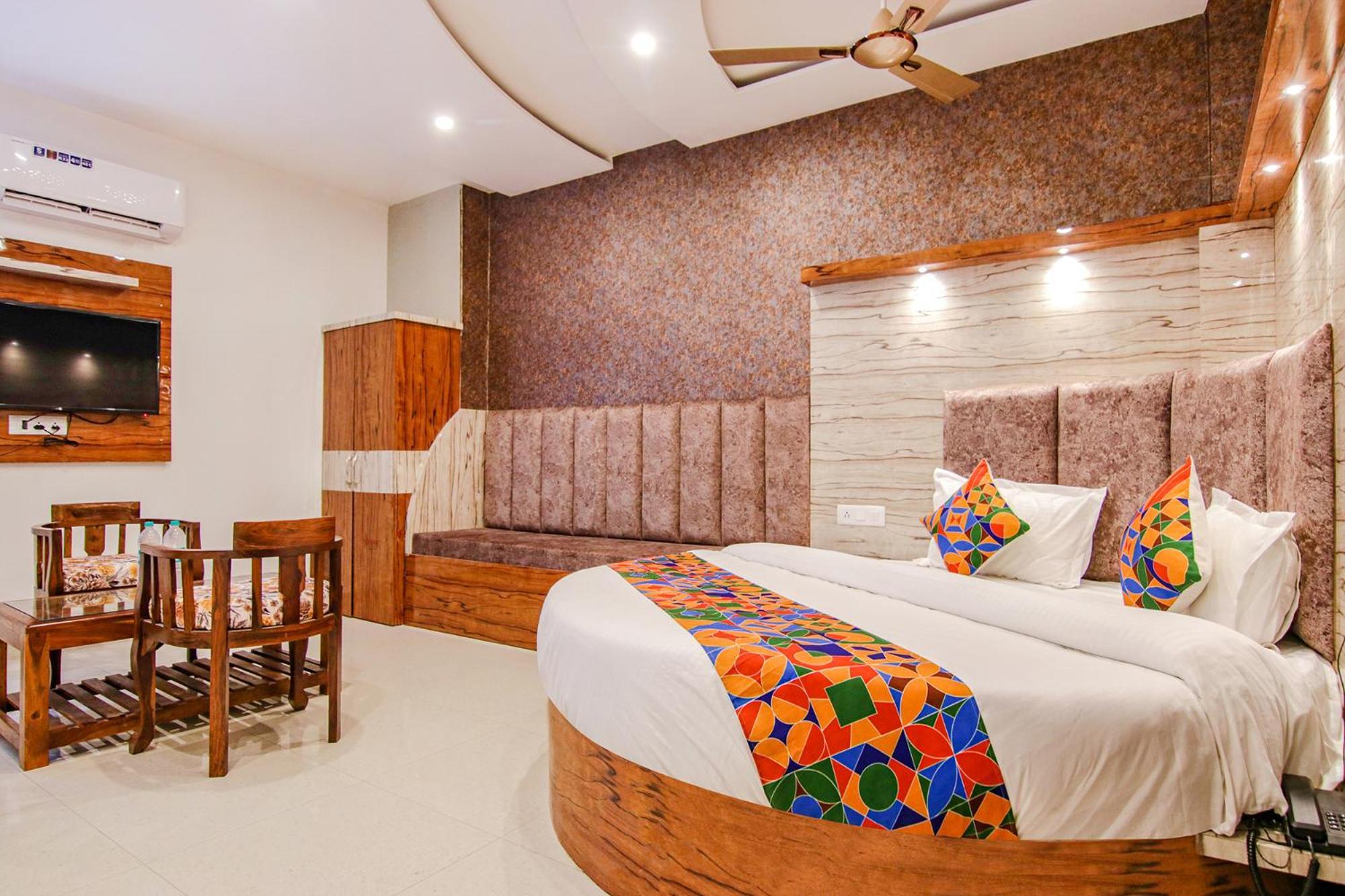 Fabhotel Meridian Inn Mohali Exteriér fotografie