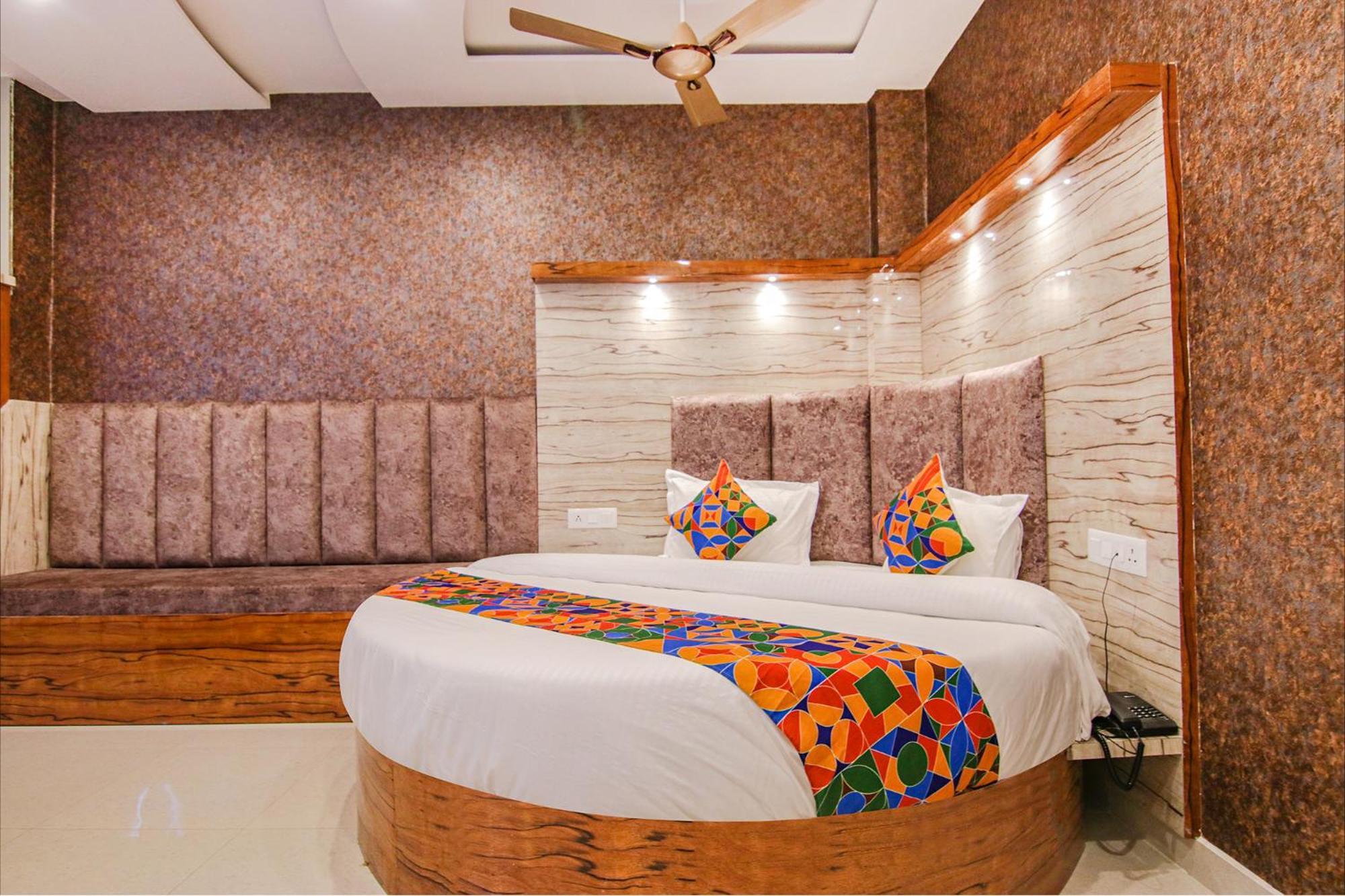 Fabhotel Meridian Inn Mohali Exteriér fotografie